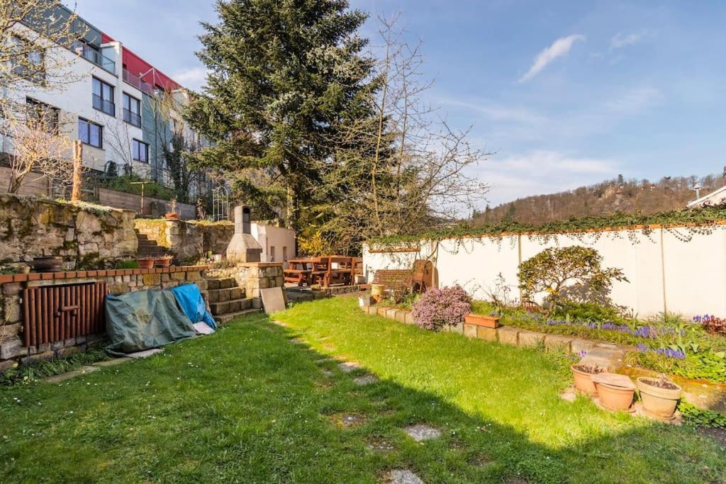 Apartman Vishegrad Daire Karlovy Vary Dış mekan fotoğraf
