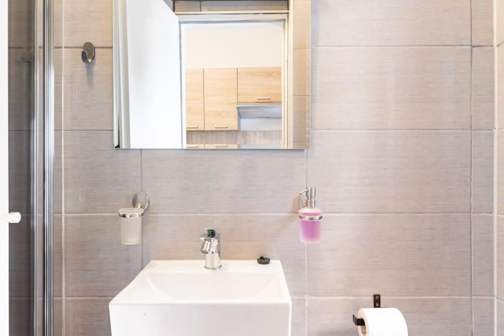Apartman Vishegrad Daire Karlovy Vary Dış mekan fotoğraf